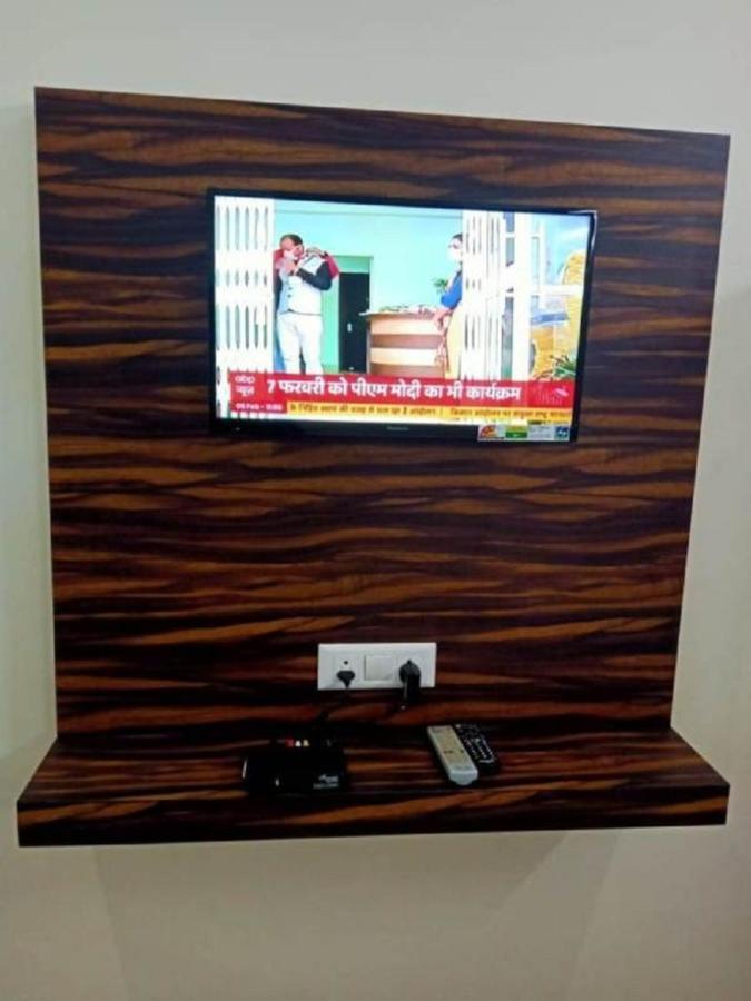 Hotel The Ideal Kushinagar Εξωτερικό φωτογραφία