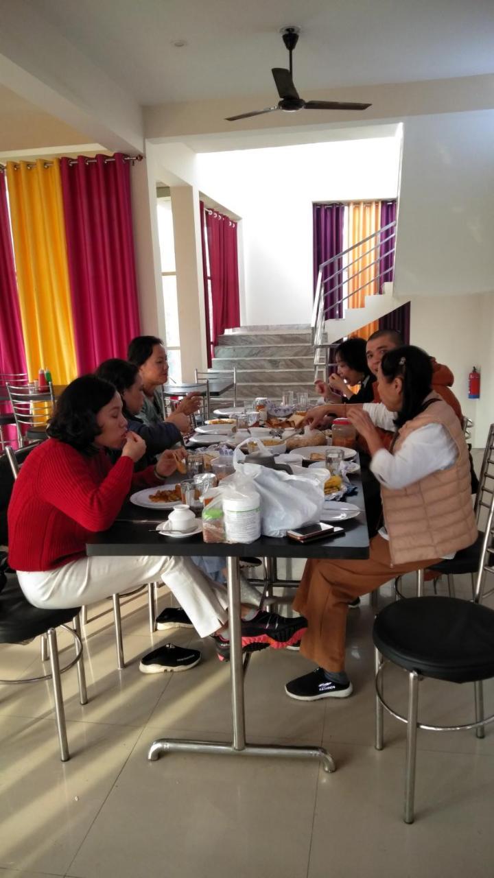Hotel The Ideal Kushinagar Εξωτερικό φωτογραφία